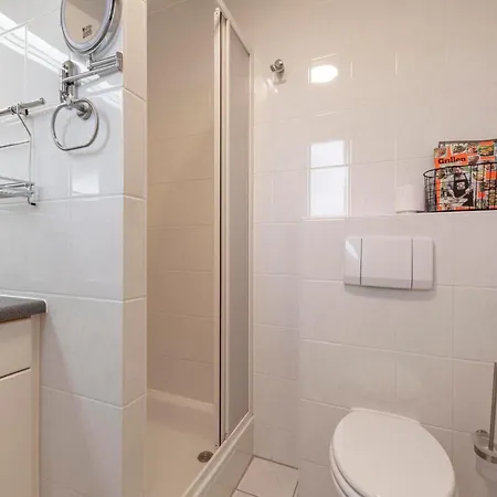 بيت للعطل St Maartenszee Near