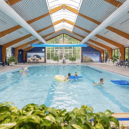 بيت للعطل St Maartenszee Near Sint Maartensvlotbrug