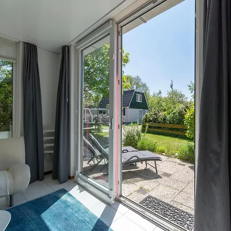 بيت للعطل St Maartenszee Near *