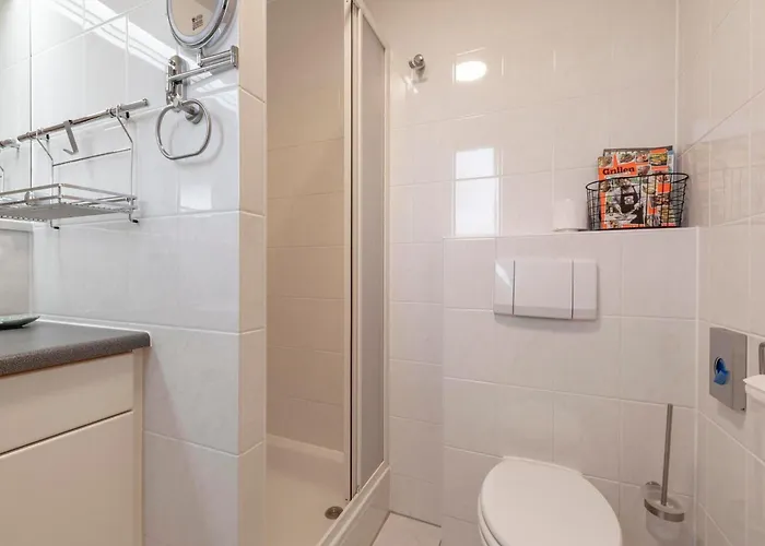 Nyaraló St Maartenszee Near