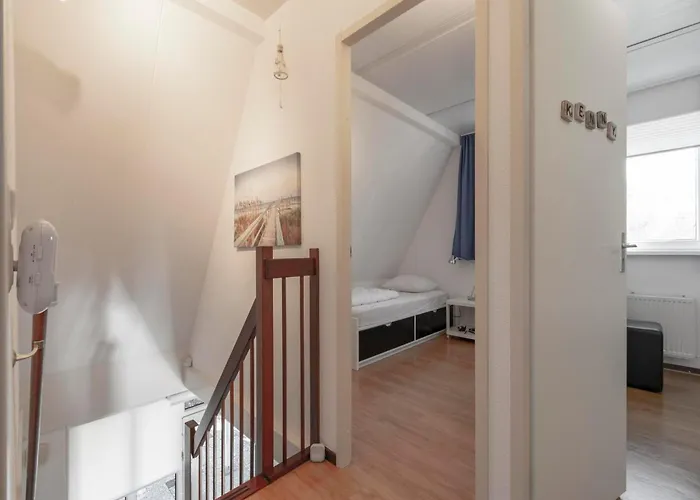 St Maartenszee Near * Sint Maartensvlotbrug