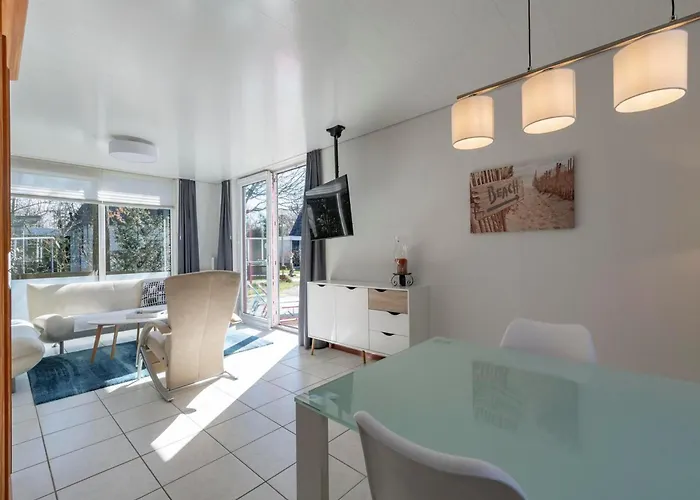 St Maartenszee Near Nyaraló *